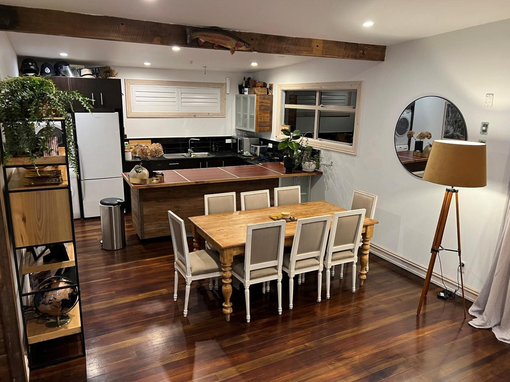 Base Camp Cottage Taupo Bagian luar foto