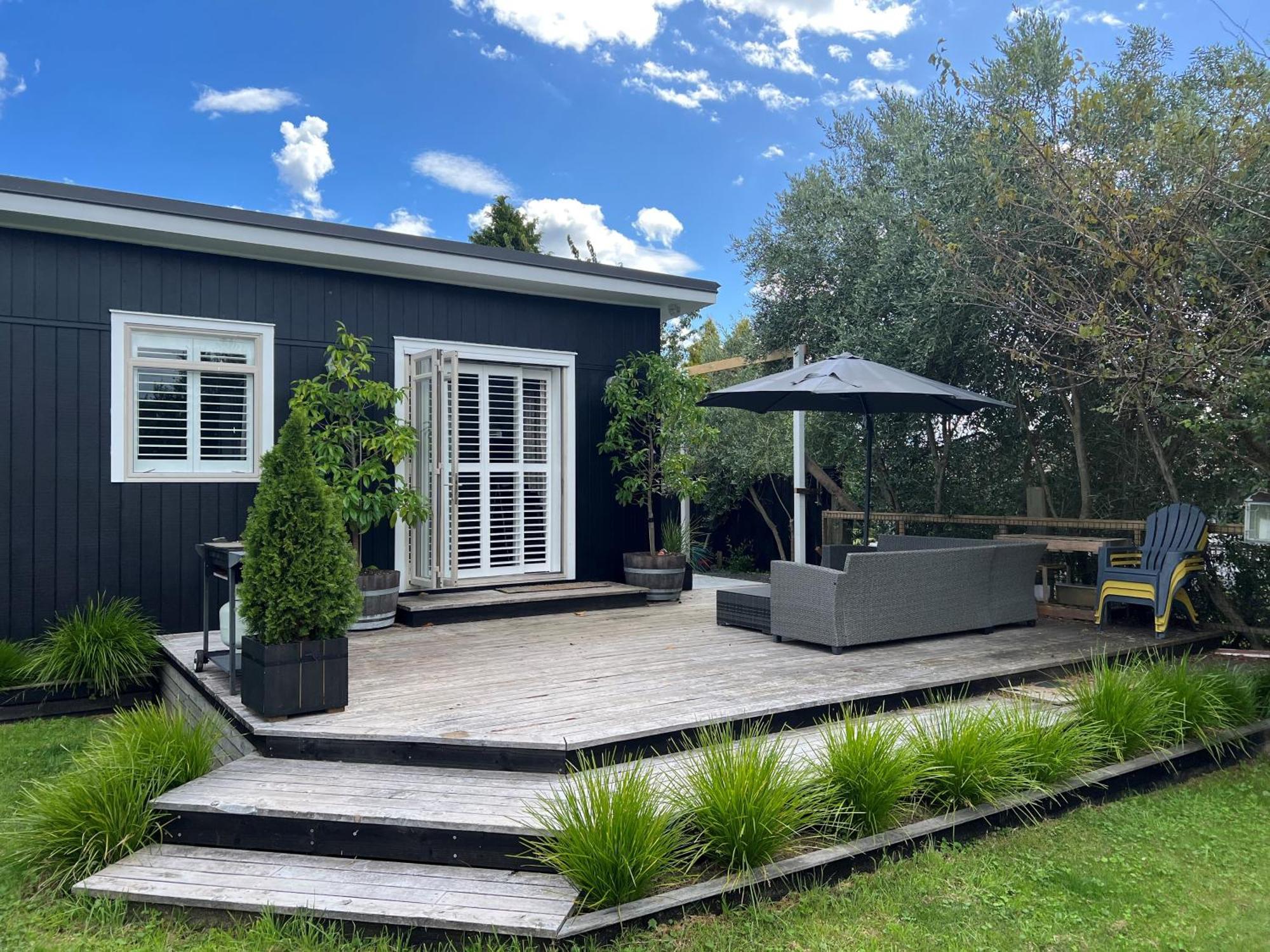 Base Camp Cottage Taupo Bagian luar foto